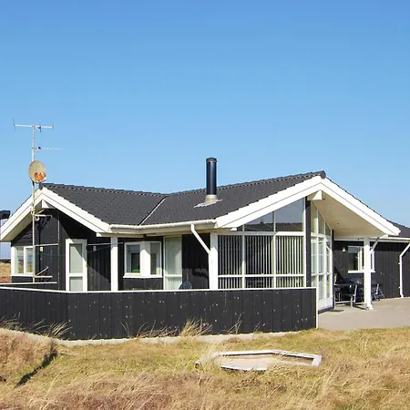 Nice Home In Hvide Sande With Sauna Semesterbostad *